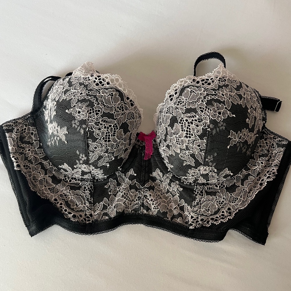 Victoria’s Secret bustier